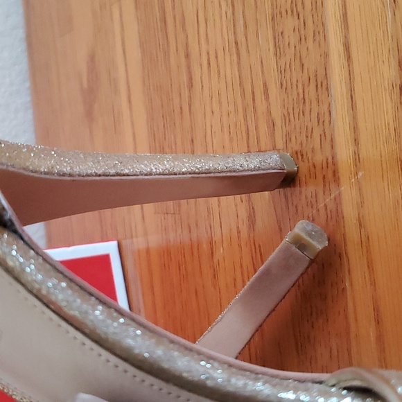 Coach Daylan Gold Dusted Leather Strappy High Heels Women's Shoe Size 8.5 - Picture 4 of 16